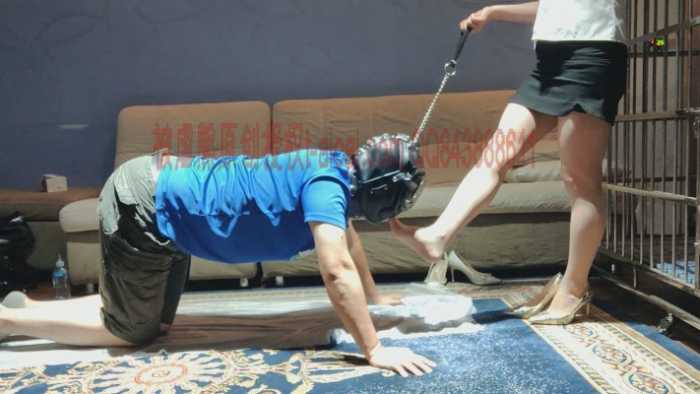 「被虐熊原创」风韵女主的肉丝高跟除臭机器 YC-260407-6