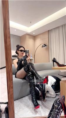 【玥樾】车模S-长靴+高跟虐母畜 bf62255