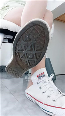 【依甜】丈母娘成为女婿的肉B器    260424-22