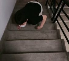 【甜心教主】下班楼道遛狗-匡威黑丝/看呆路人 bf30293