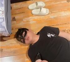 【林兮】耳光/全体重踩踏/厕所舔圣水 JS240412-7