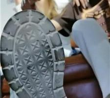 【文文文】多S-桌底视角舔脏鞋 bf40948