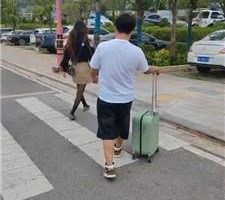 【乔家大院】接圈养奴立刻戴上手铐 JS240605-1