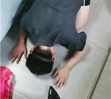 【晓安公主】骑马/黑丝高跟踩虐地毯狗 bf43376