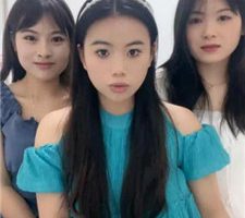 【伊诺sS】带俩个素人闺蜜盯蛇ru JS240808-37