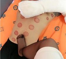 【瑶欣】黑丝脚全体重踩踏 JS240826-23