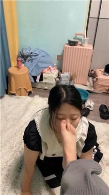 【白兔】母畜-闻舔高跟玉足 JS241123-21