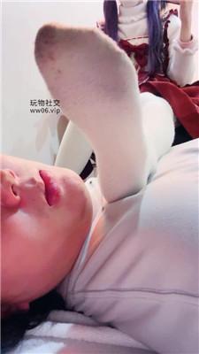 【奶味小仙女】沉浸式-cos女神-超臭白袜裸足蹂躏 bf47749