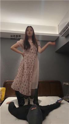 【猴歌】素人舞蹈女神的脚下奴 JS250225-15