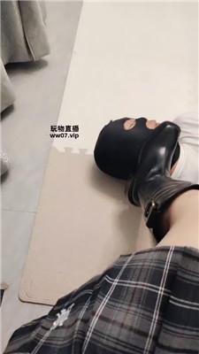 【灵竹】啃吃脚皮-长靴踩踏【完整版】 JS250411-3