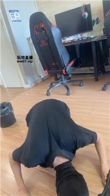 【00后情侣】情侣主-电竞酒店脏鞋玩奴隶 JS250414-21