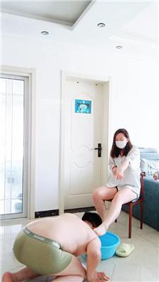 【尤里】胶带捆绑白袜踩-伺候沐足 JS250613-26