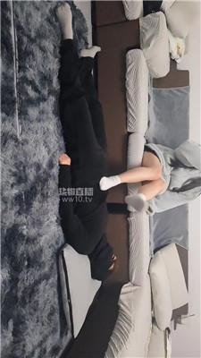 【梓涵S】双S-白袜脚踩踏 JS260201-5