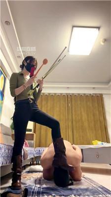 【不期而遇】白袜塞嘴重度狠抽 JS260224-12